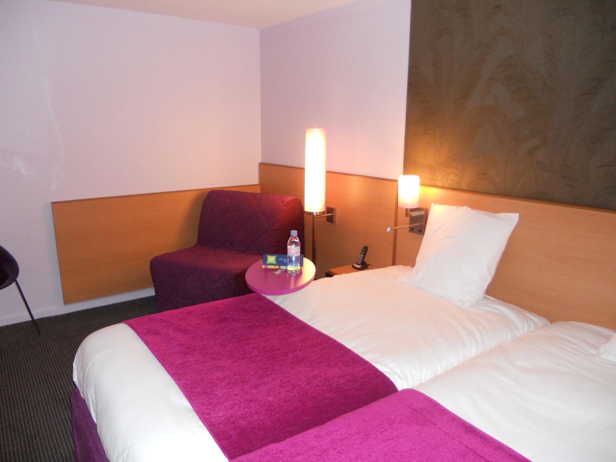 ホテル Ibis Styles Bourg En Bresse エクステリア 写真