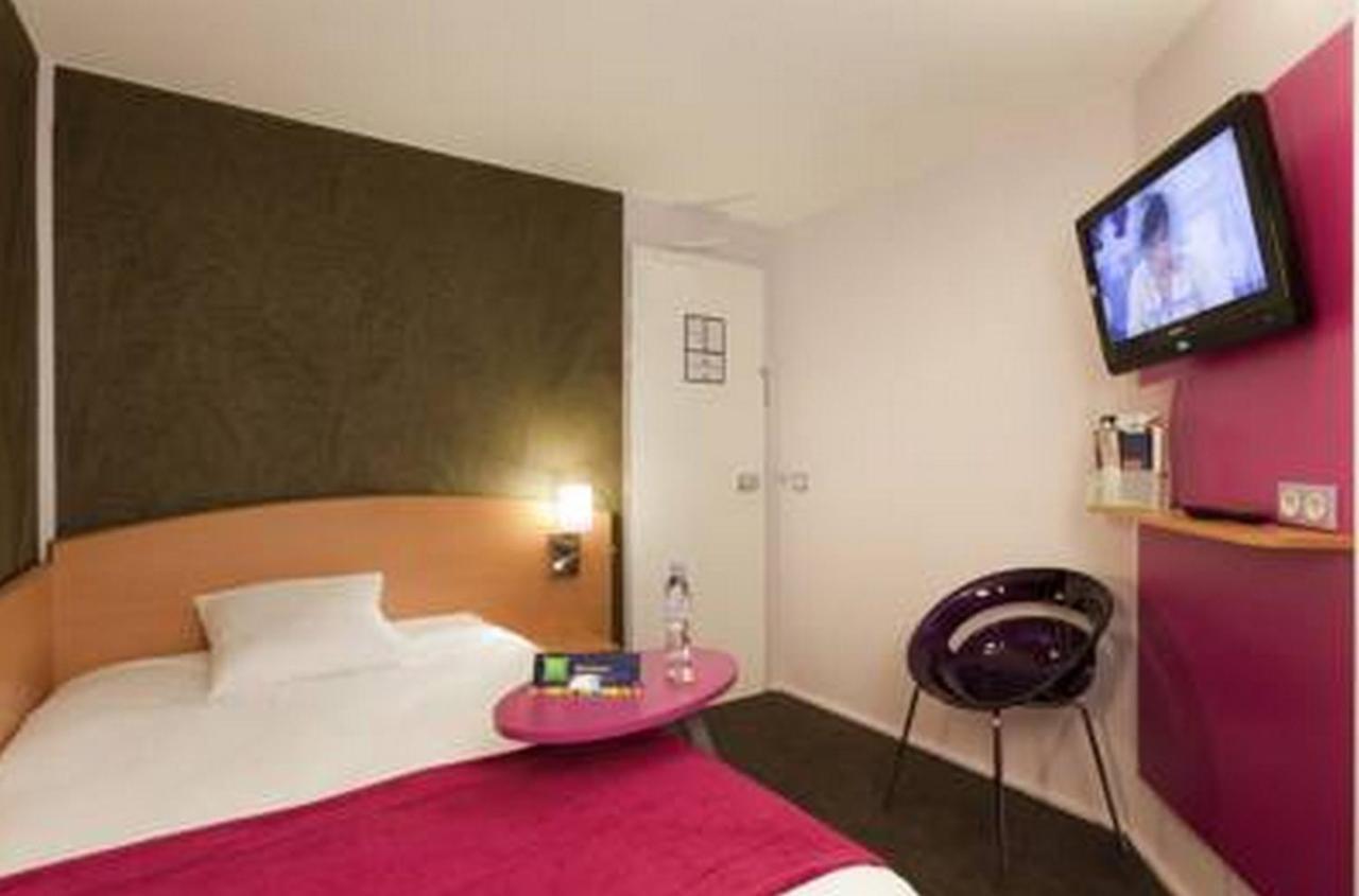 ホテル Ibis Styles Bourg En Bresse 部屋 写真