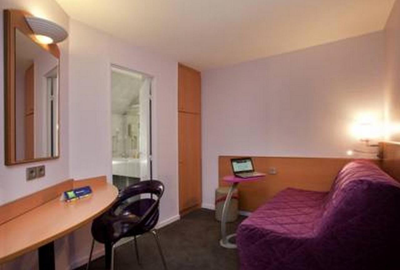 ホテル Ibis Styles Bourg En Bresse 部屋 写真